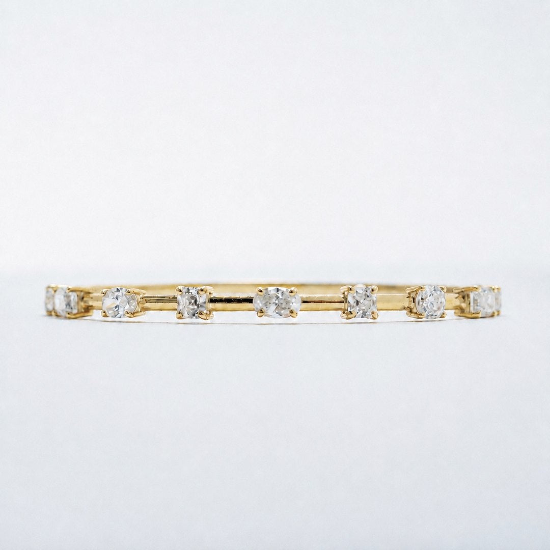The Luna Bangle