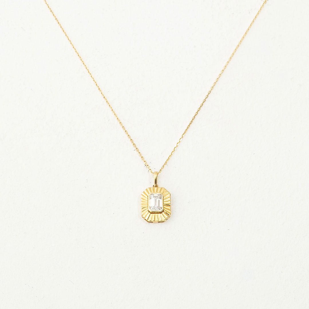 The Farha Pendant