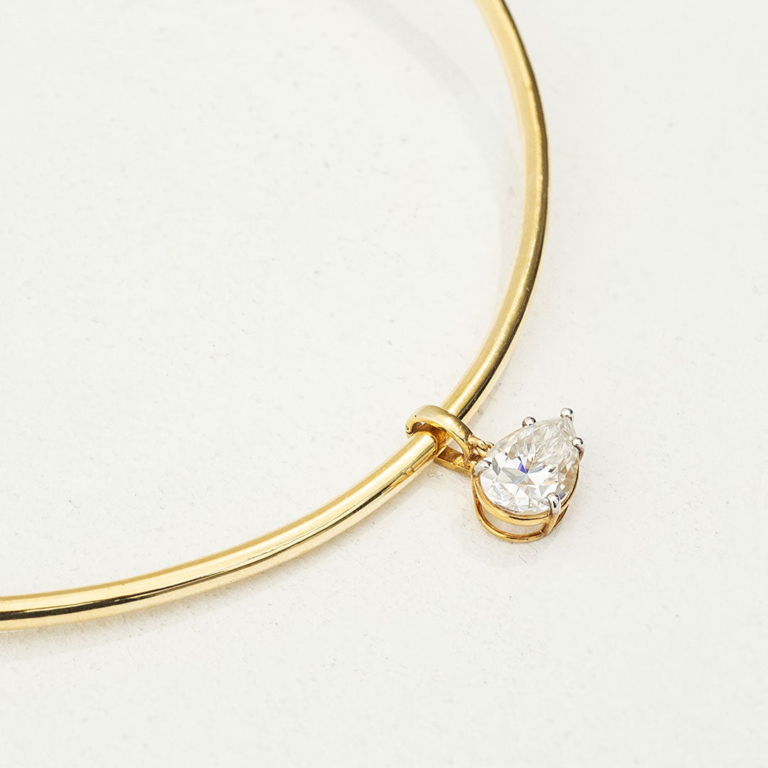 The Lubna Pendant