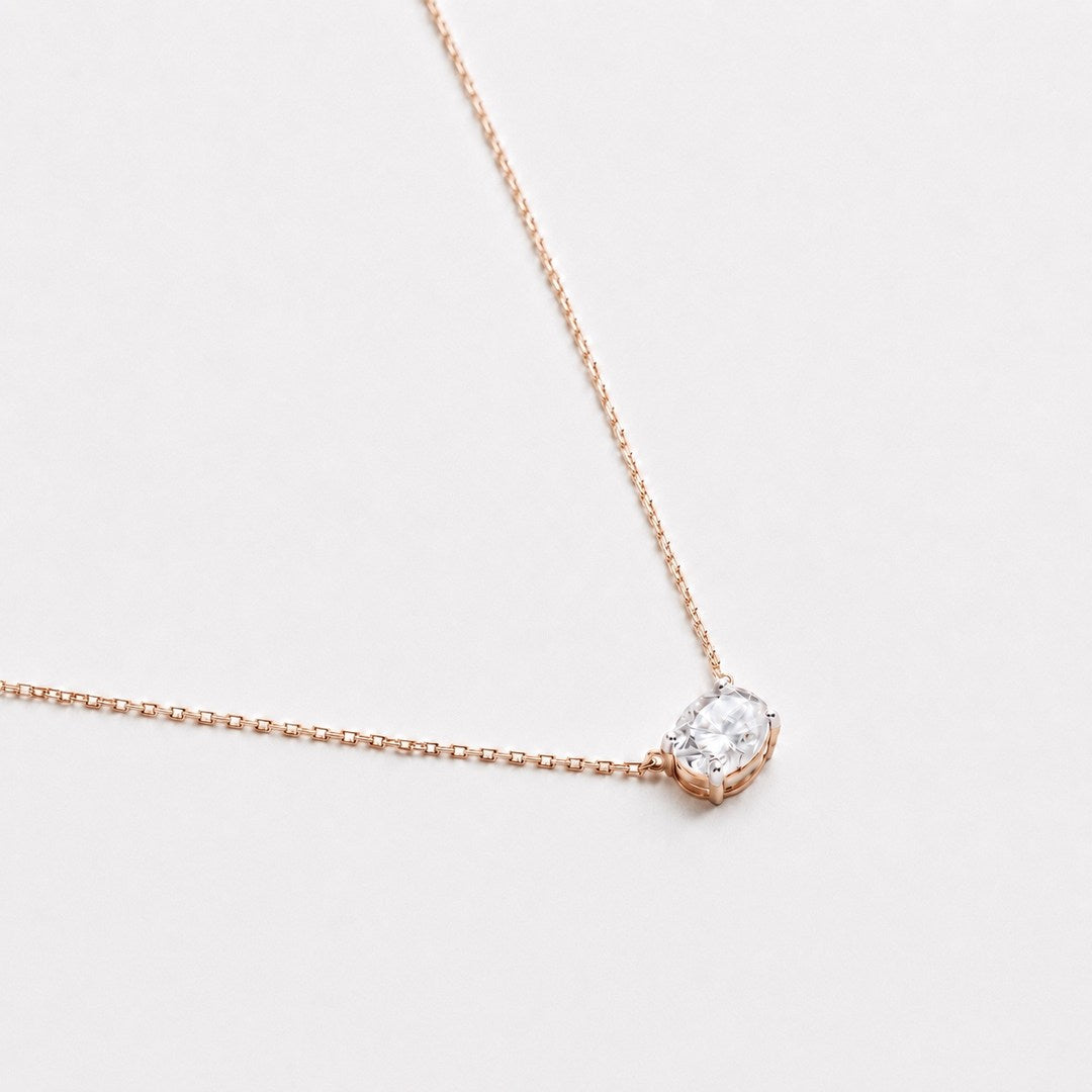 Oval Floater Necklace
